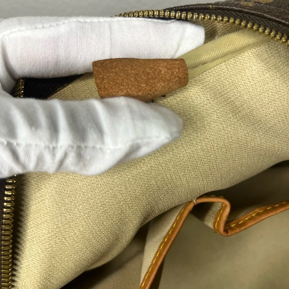 Louis Vuitton Brown Monogram Canvas Travel Bag with Vachetta Leather